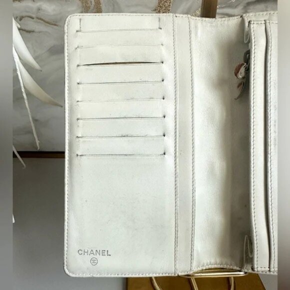 SOLD**SOLDChanel Icon Series - Precious Symbols CC - Metallic Gold Bifold Wallet - Picture 12 of 15